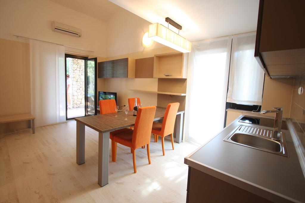 Apartment Rona Gajac Novalja Rom bilde